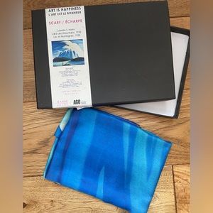 New Lawrence Harris Large Silk Scarf Giftable